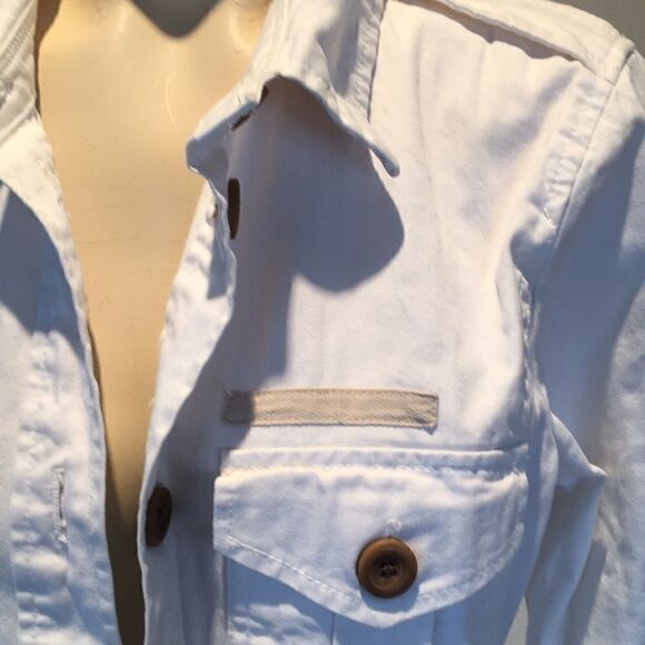 Gap denim jacket  Four pockets buttons Small Cream with light striped detail - Picture 2 of 8